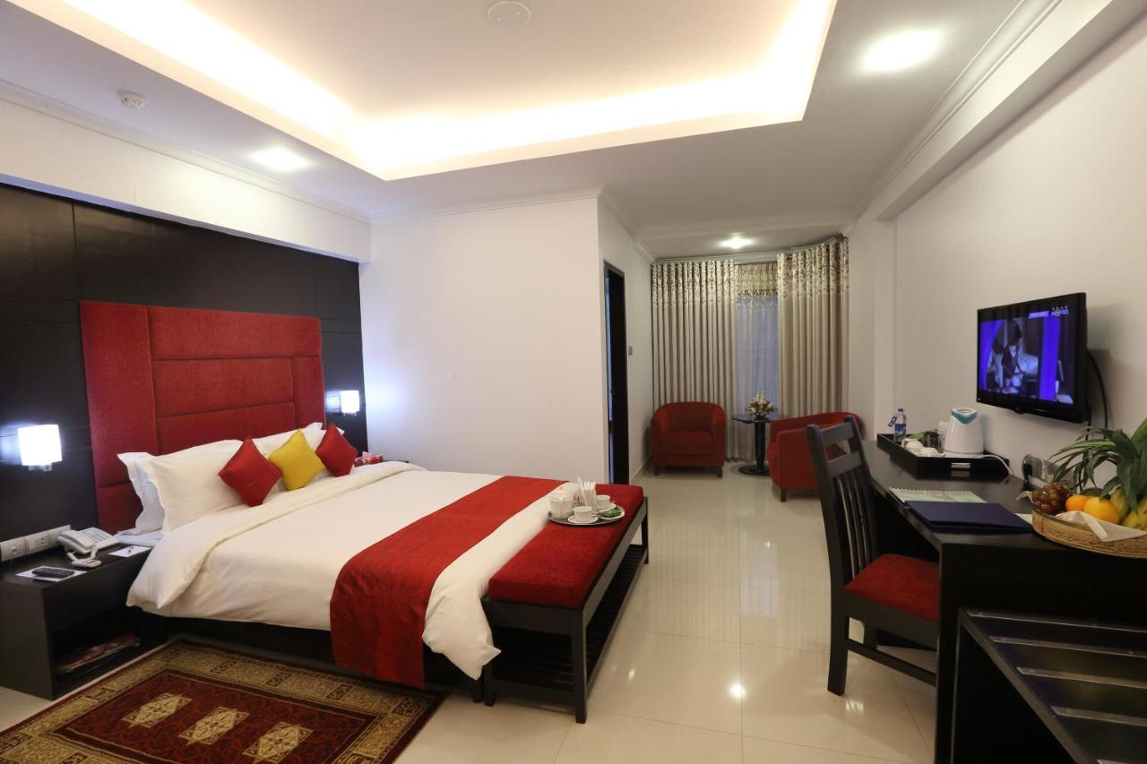 Nascent Gardenia Baridhara Hotel Dhaka Exterior photo