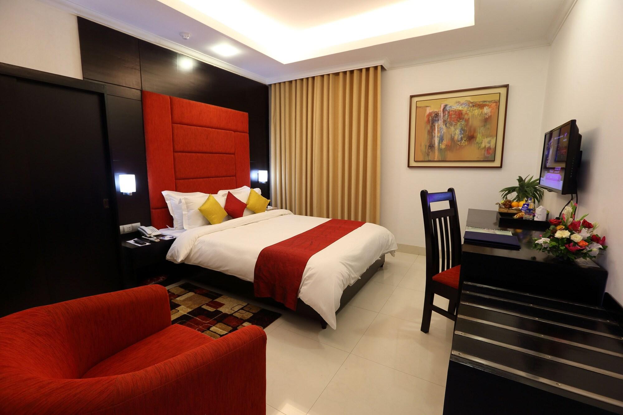 Nascent Gardenia Baridhara Hotel Dhaka Exterior photo