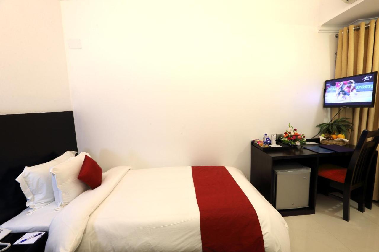 Nascent Gardenia Baridhara Hotel Dhaka Room photo
